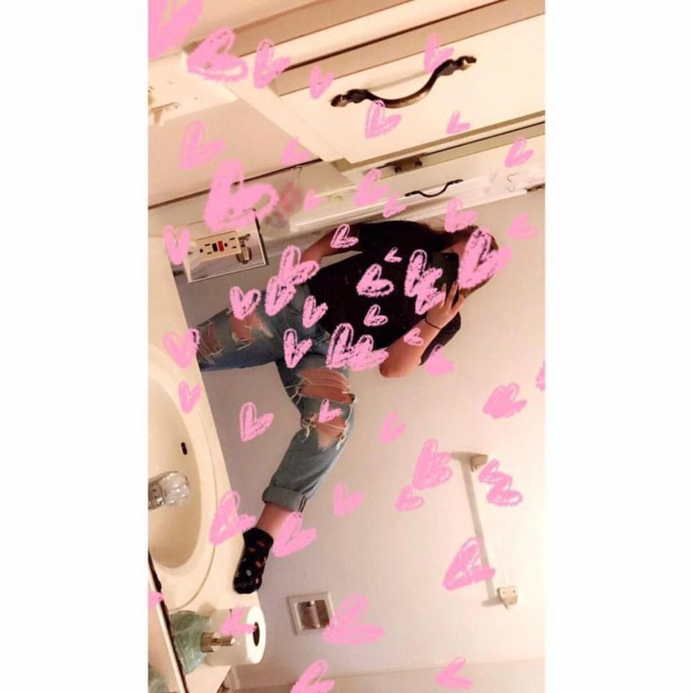 Meet your Posher, Halley